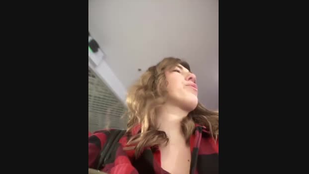 MommmyYummy StripChat Female 24-02-2025