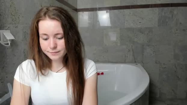 Moonshinee MyFreeCams Female 23-02-2025