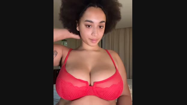 Naomisroom StripChat Female 23-02-2025