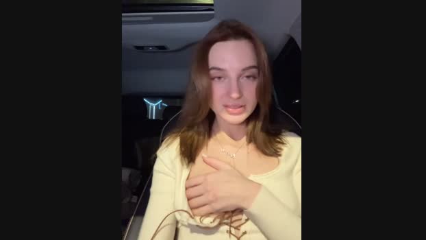 -AngelAri- StripChat Female 24-02-2025