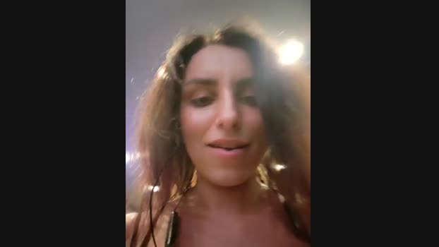 Izabella_Bella StripChat Female 25-02-2025