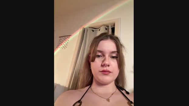 MaribelRiver StripChat Female 24-02-2025