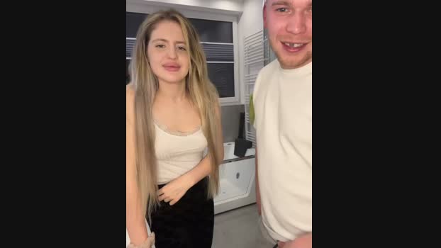 NickyGold_Official StripChat Female 24-02-2025