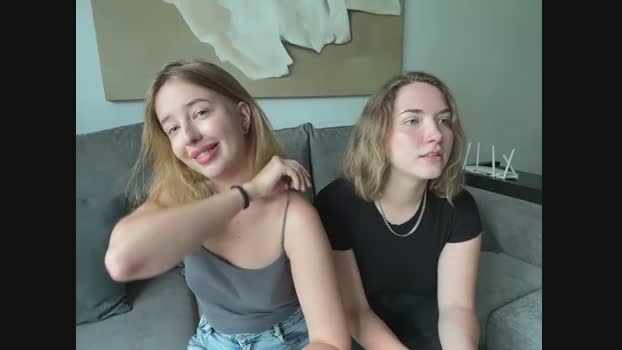 Nura_n_Sarah StripChat Female 24-02-2025