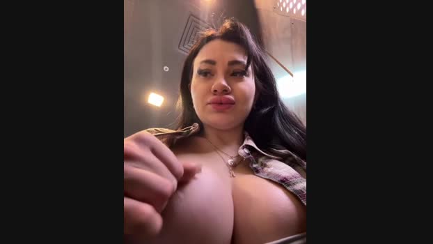 Wet__Bunny StripChat Female 25-02-2025