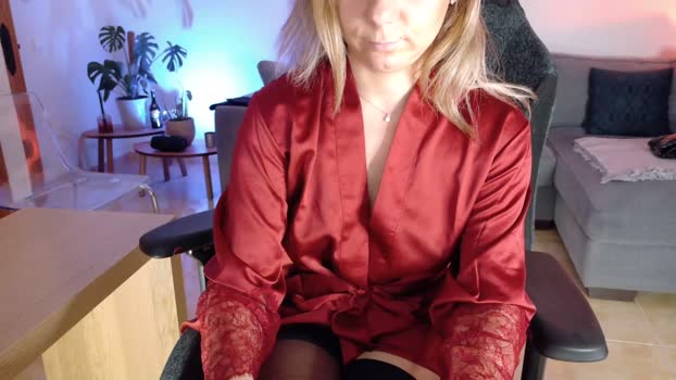 angela_88 StripChat Female 24-02-2025