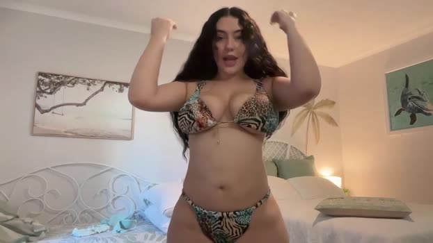 cuddlymoana Chaturbate Female 24-02-2025