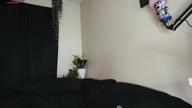 lilypixel Chaturbate Female 24-02-2025