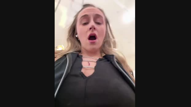 lunagirl13 StripChat Female 24-02-2025