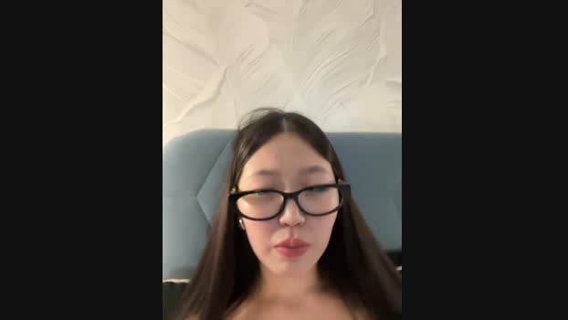 Aiko_Yumi StripChat Female 25-02-2025