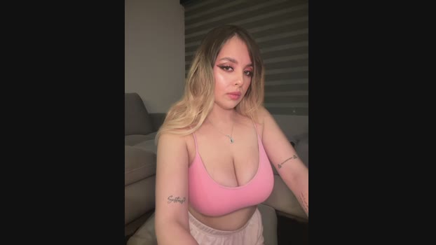 Alirawrz StripChat Female 25-02-2025