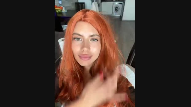 Ellzaa_ StripChat Female 26-02-2025