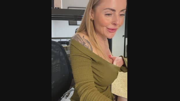 EmaSalis StripChat Female 26-02-2025