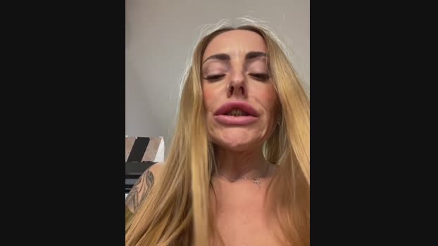 EmaSalis StripChat Female 26-02-2025