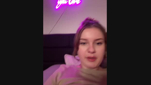 MaribelRiver StripChat Female 25-02-2025