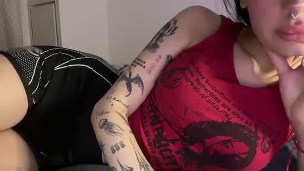 Sunny_xoxo MyFreeCams Female 25-02-2025