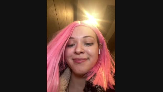 Times__Square StripChat Female 25-02-2025