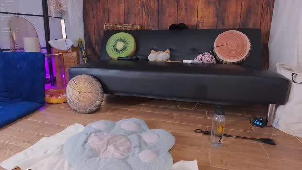 mollyflwers Chaturbate Female 25-02-2025