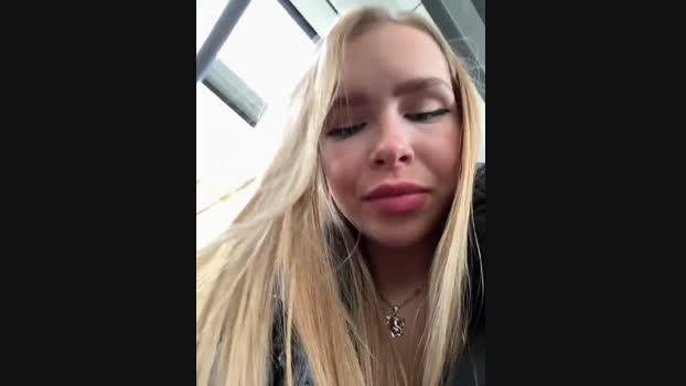 mur_girl StripChat Female 26-02-2025