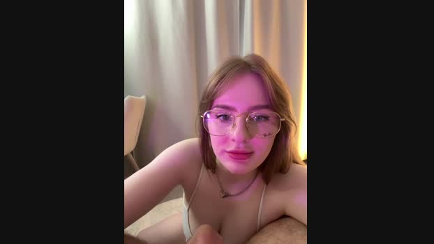 CaseyCumFace StripChat Female 26-02-2025