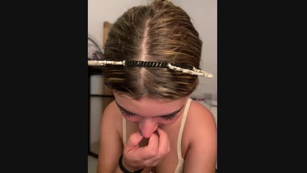 Your_Honeey StripChat Female 26-02-2025