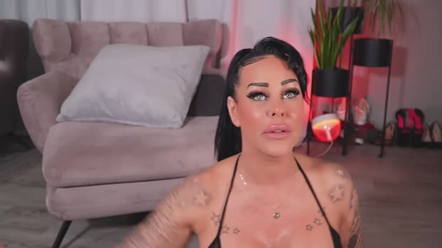 hotmilfbitch StripChat Female 26-02-2025