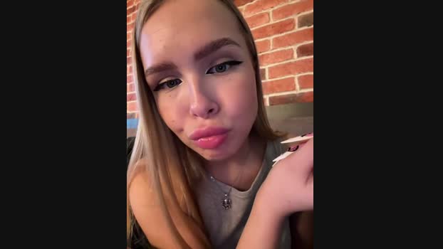 mur_girl StripChat Female 27-02-2025