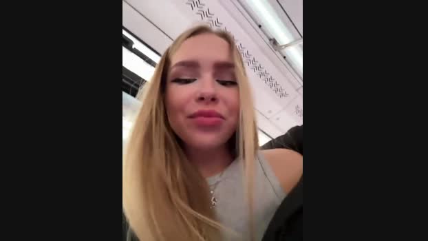 mur_girl StripChat Female 27-02-2025