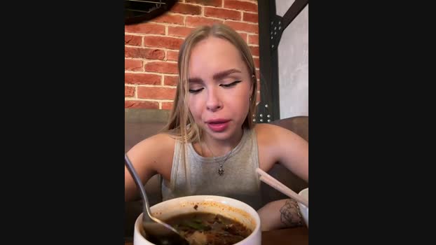 mur_girl StripChat Female 27-02-2025