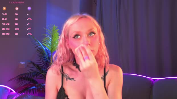 nikkisilk Chaturbate Female 26-02-2025