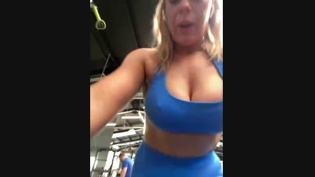 oliviafranciis StripChat Female 27-02-2025