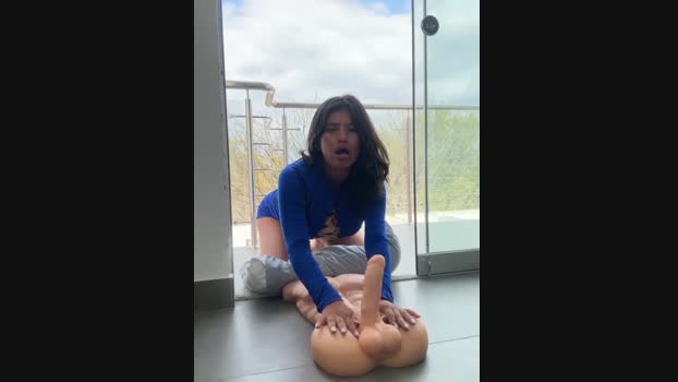 sexi_noemi StripChat Female 26-02-2025