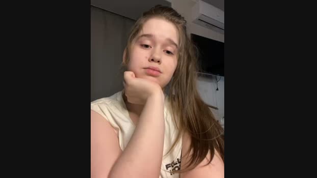 HornyGirlH StripChat Female 27-02-2025