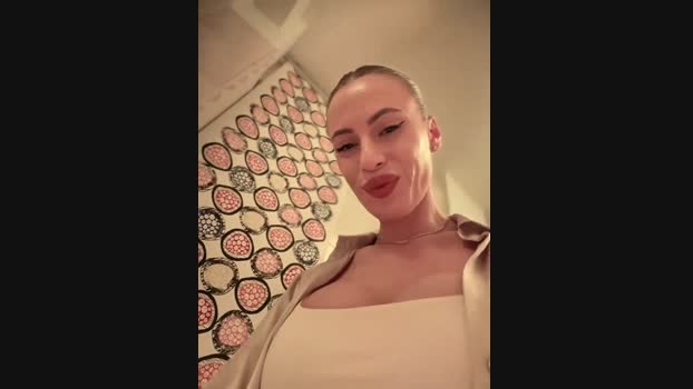 JessyRey StripChat Female 28-02-2025