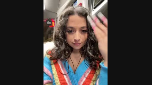 Lina_twin StripChat Female 27-02-2025