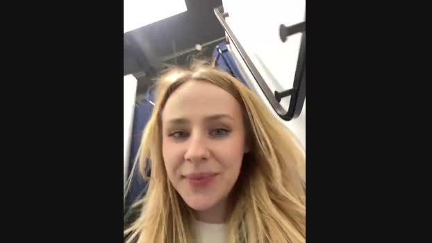 elegant_babe StripChat Female 28-02-2025