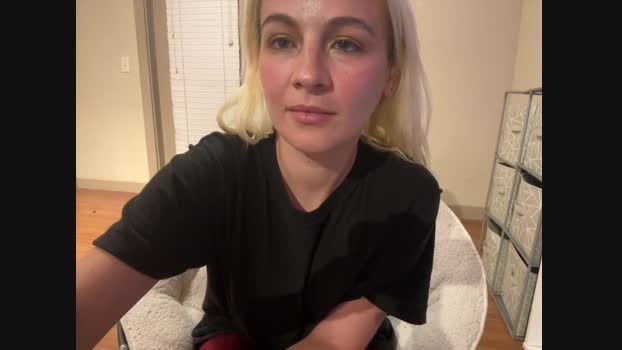 girlfriendmissy StripChat Female 27-02-2025