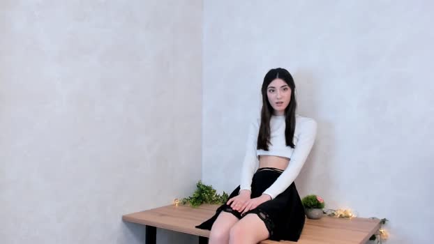 FloraEves StripChat Female 01-03-2025