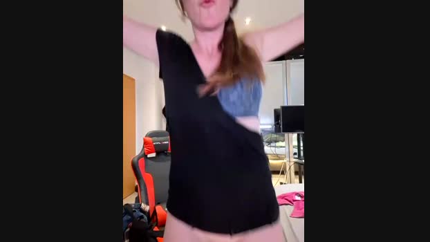 SexyLayla1 StripChat Female 28-02-2025