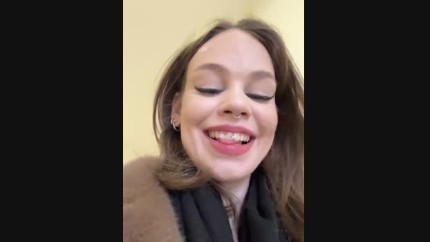 Street_young StripChat Female 01-03-2025