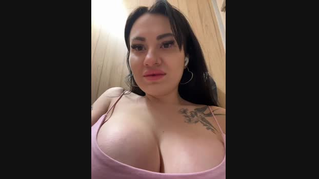 Wet__Bunny StripChat Female 01-03-2025