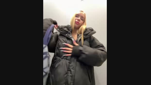 mur_girl StripChat Female 01-03-2025