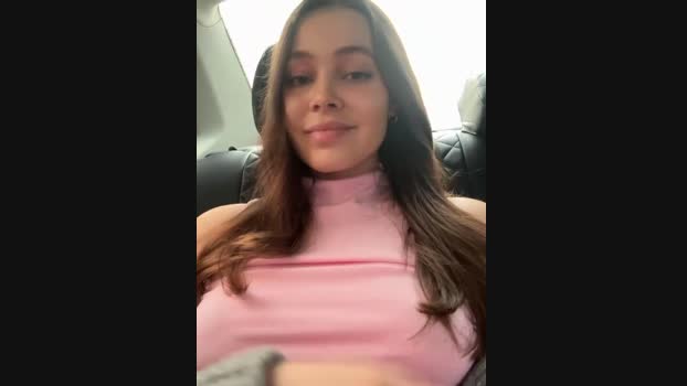 nicole111 StripChat Female 01-03-2025