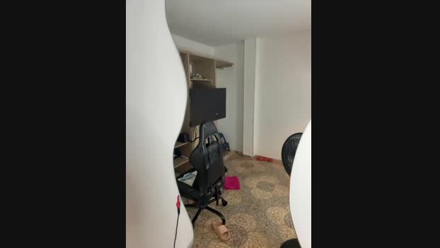 zui_lu StripChat Female 28-02-2025