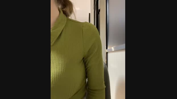 EmaSalis StripChat Female 02-03-2025