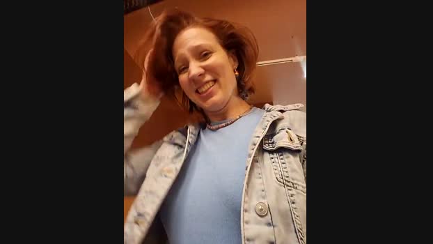 Exhibitionsplit StripChat Female 02-03-2025