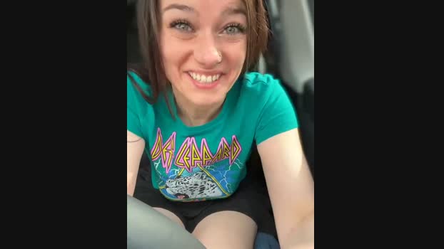 LadyLena1 StripChat Female 01-03-2025