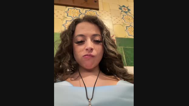 Lina_twin StripChat Female 02-03-2025