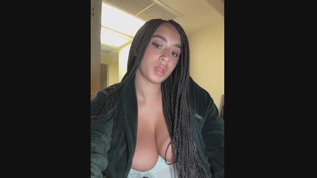 Naomisroom StripChat Female 02-03-2025