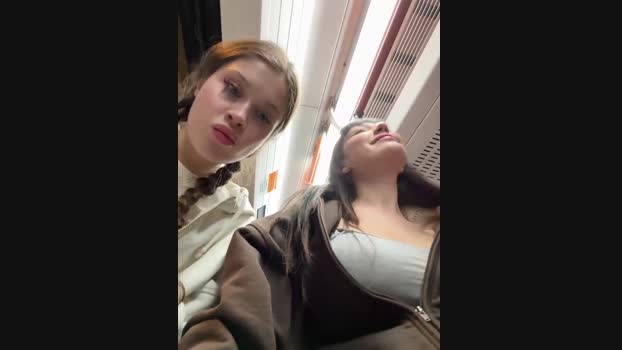 Sophie_Avory StripChat Female 01-03-2025